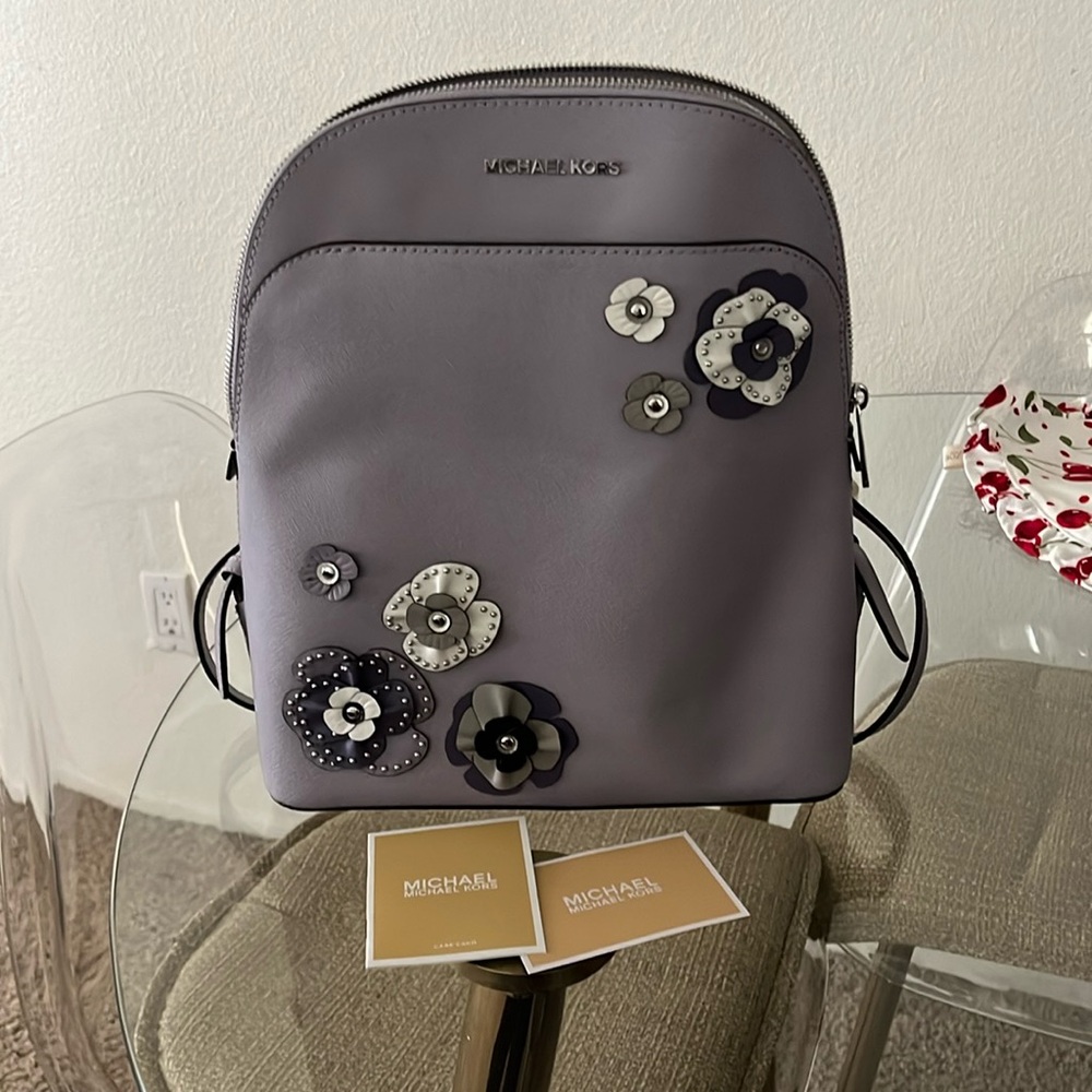 MICHAEL Michael Kors LG Emmy Backpack Lilac - Picture 3 of 12